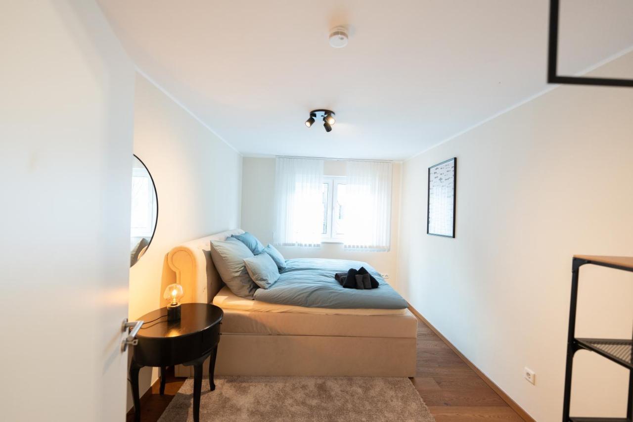 -Zentrale Wohnung-Balkon-Desingerkueche- Μπίλεφελντ Εξωτερικό φωτογραφία